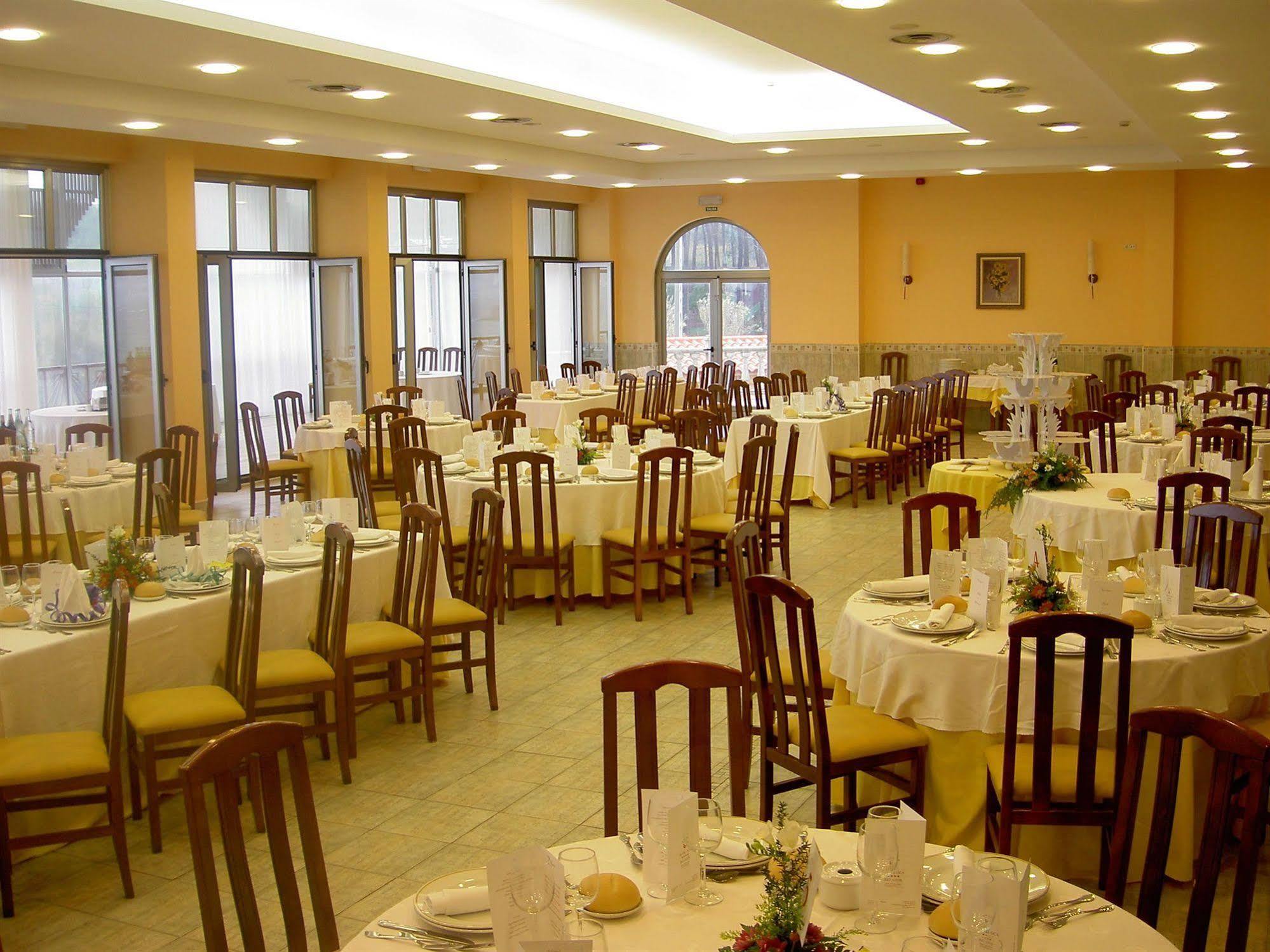 Duerming Villa De Sarria Hotel Exteriör bild